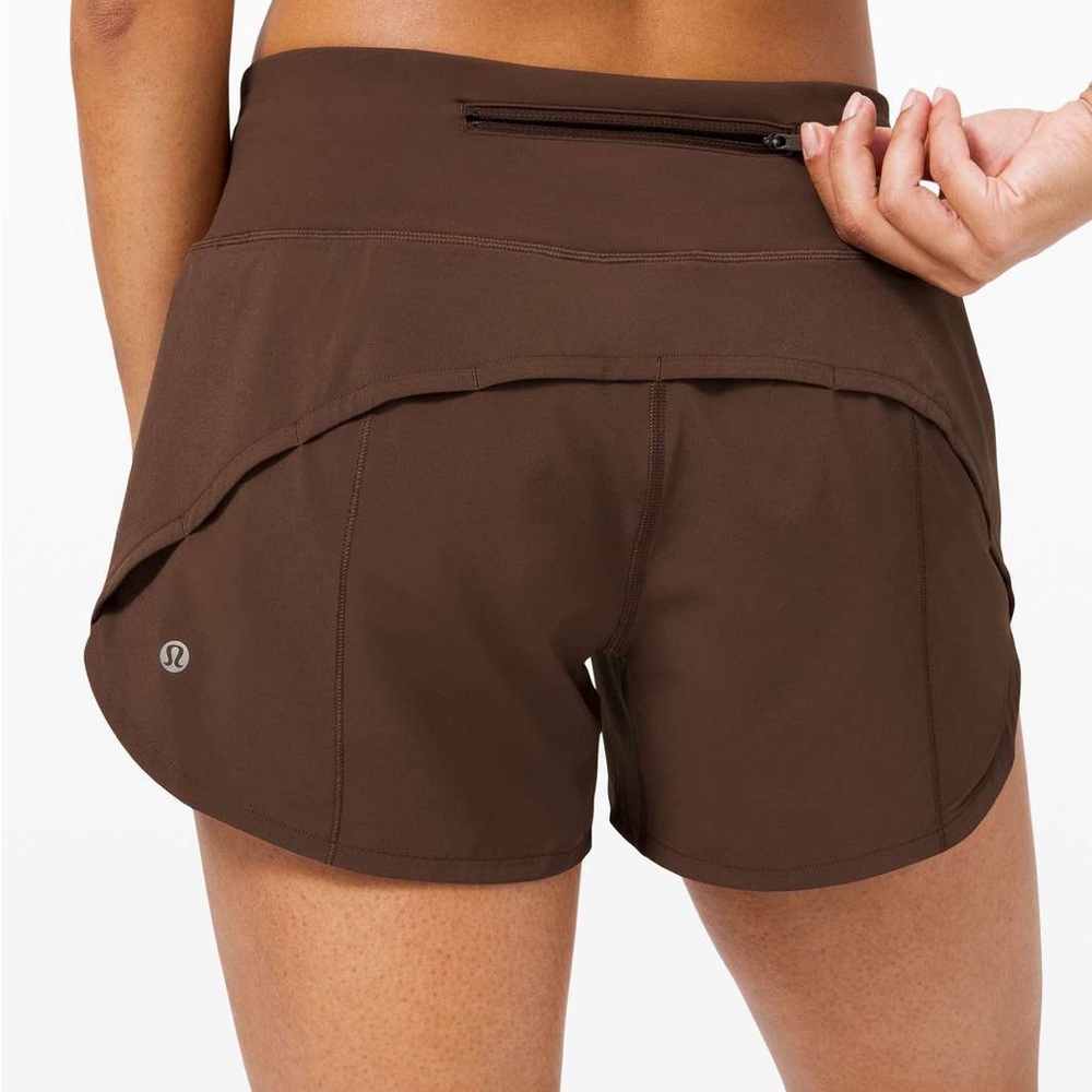Lululemon Speed Up Short Long *4" Updated Fit
Brown Earth size 6